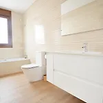 Galihost - Luxury Dreams In Playa Paxarinas Tatil Evi Sanxenxo