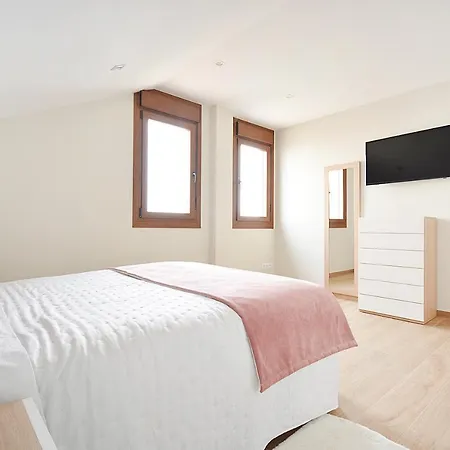 Galihost - Luxury Dreams In Playa Paxariñas *
